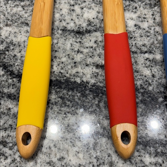 Fiesta Multicolor Bamboo Kitchen Utensil Set - Picture 5 of 5